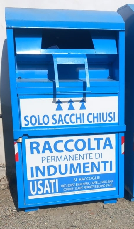 Cassonetto Raccolta Abiti Usati